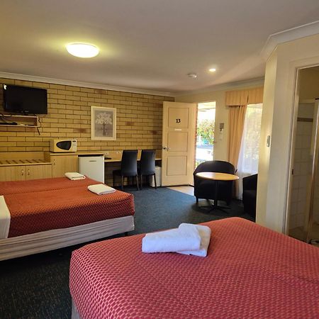 Cotswold Motor Inn Toowoomba Ngoại thất bức ảnh