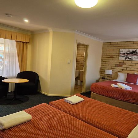 Cotswold Motor Inn Toowoomba Ngoại thất bức ảnh