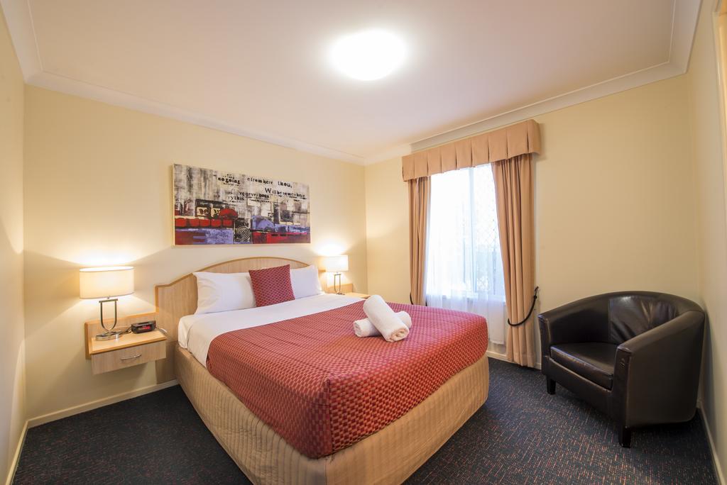 Cotswold Motor Inn Toowoomba Ngoại thất bức ảnh