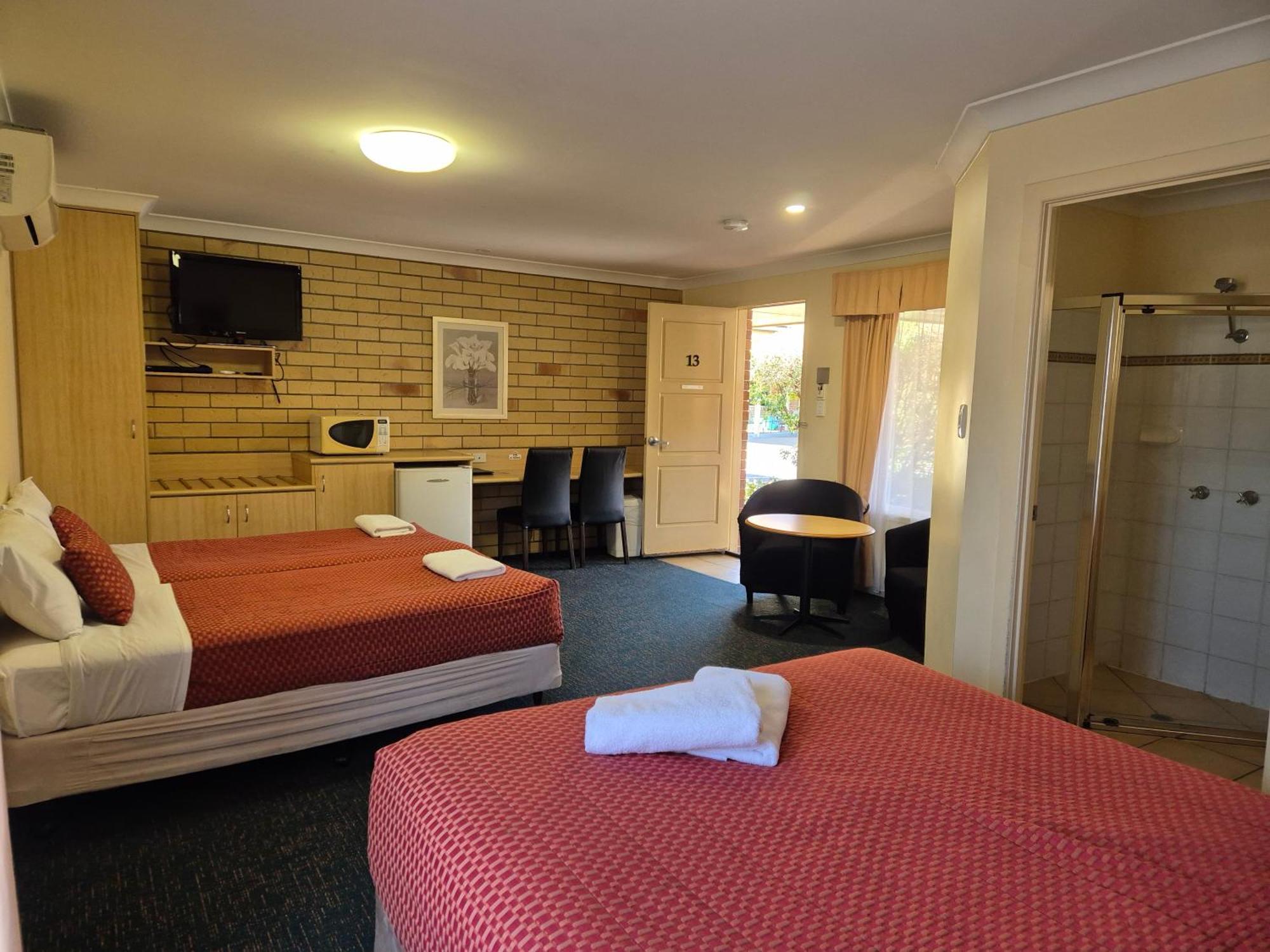 Cotswold Motor Inn Toowoomba Ngoại thất bức ảnh