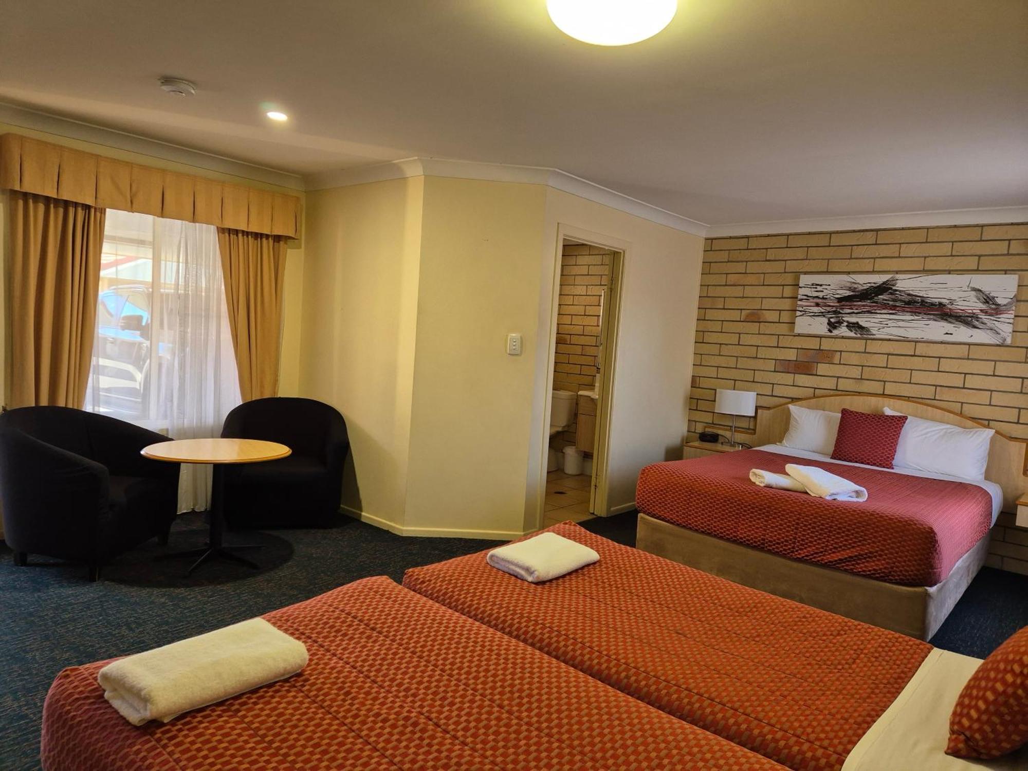 Cotswold Motor Inn Toowoomba Ngoại thất bức ảnh