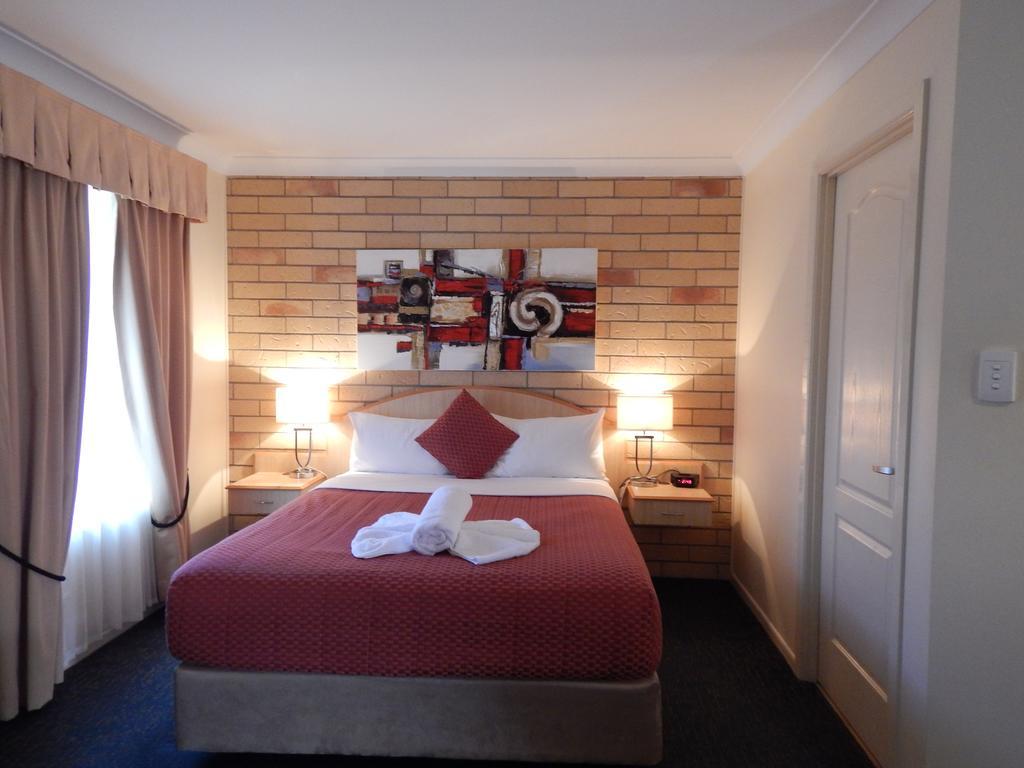 Cotswold Motor Inn Toowoomba Ngoại thất bức ảnh