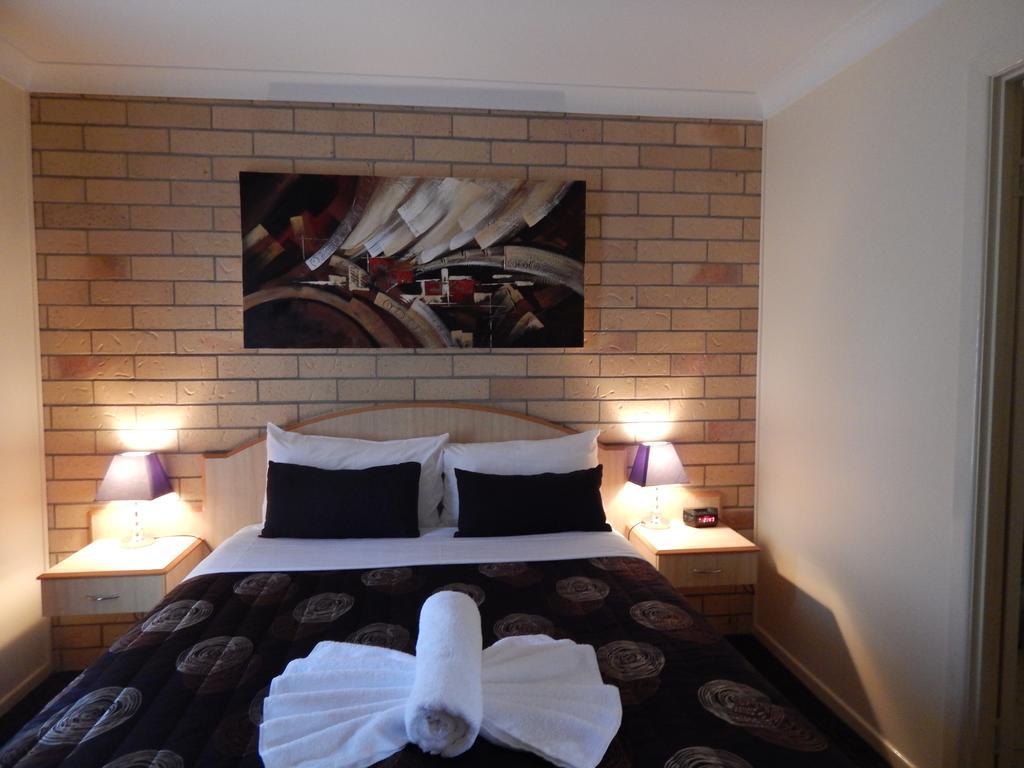 Cotswold Motor Inn Toowoomba Ngoại thất bức ảnh
