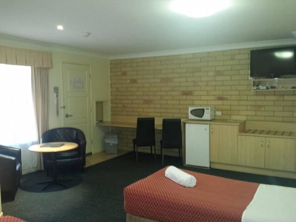 Cotswold Motor Inn Toowoomba Ngoại thất bức ảnh