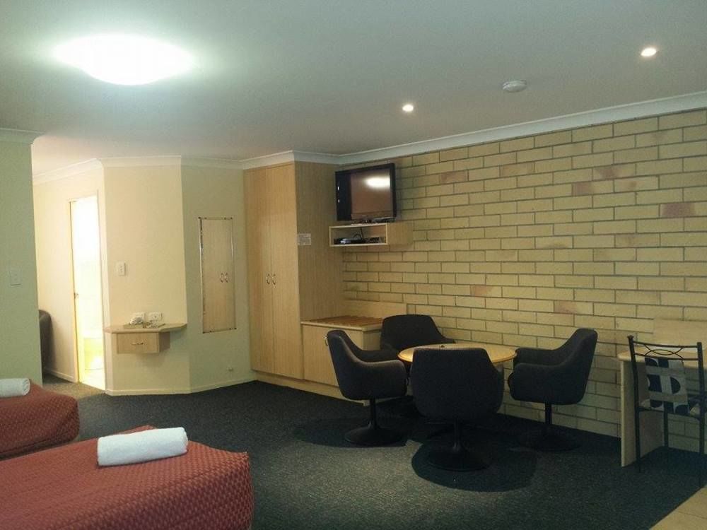 Cotswold Motor Inn Toowoomba Ngoại thất bức ảnh
