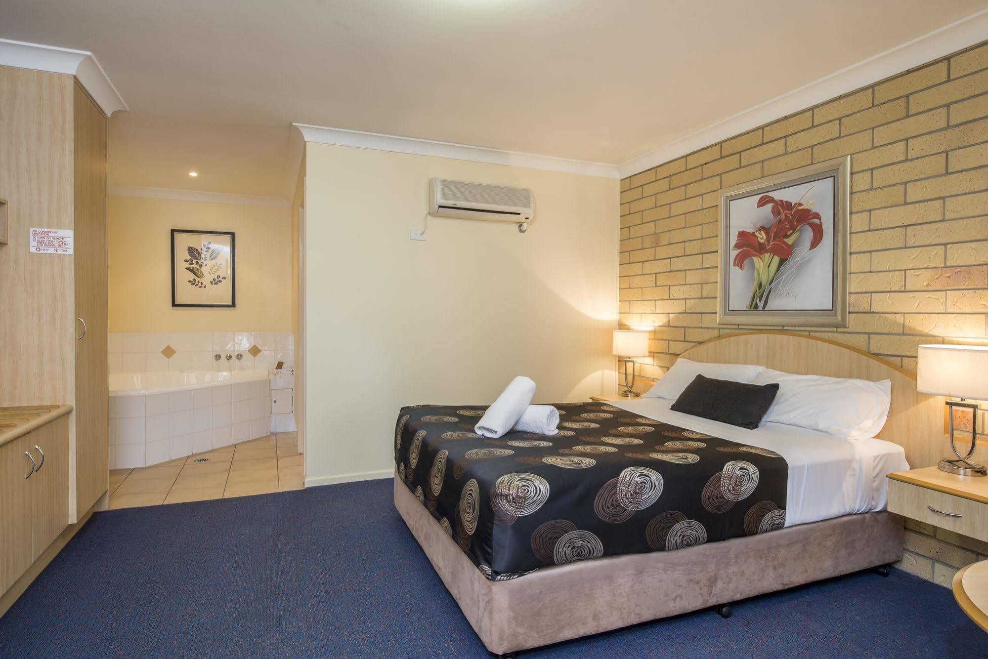 Cotswold Motor Inn Toowoomba Ngoại thất bức ảnh