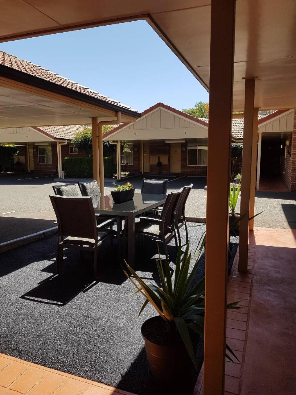Cotswold Motor Inn Toowoomba Ngoại thất bức ảnh
