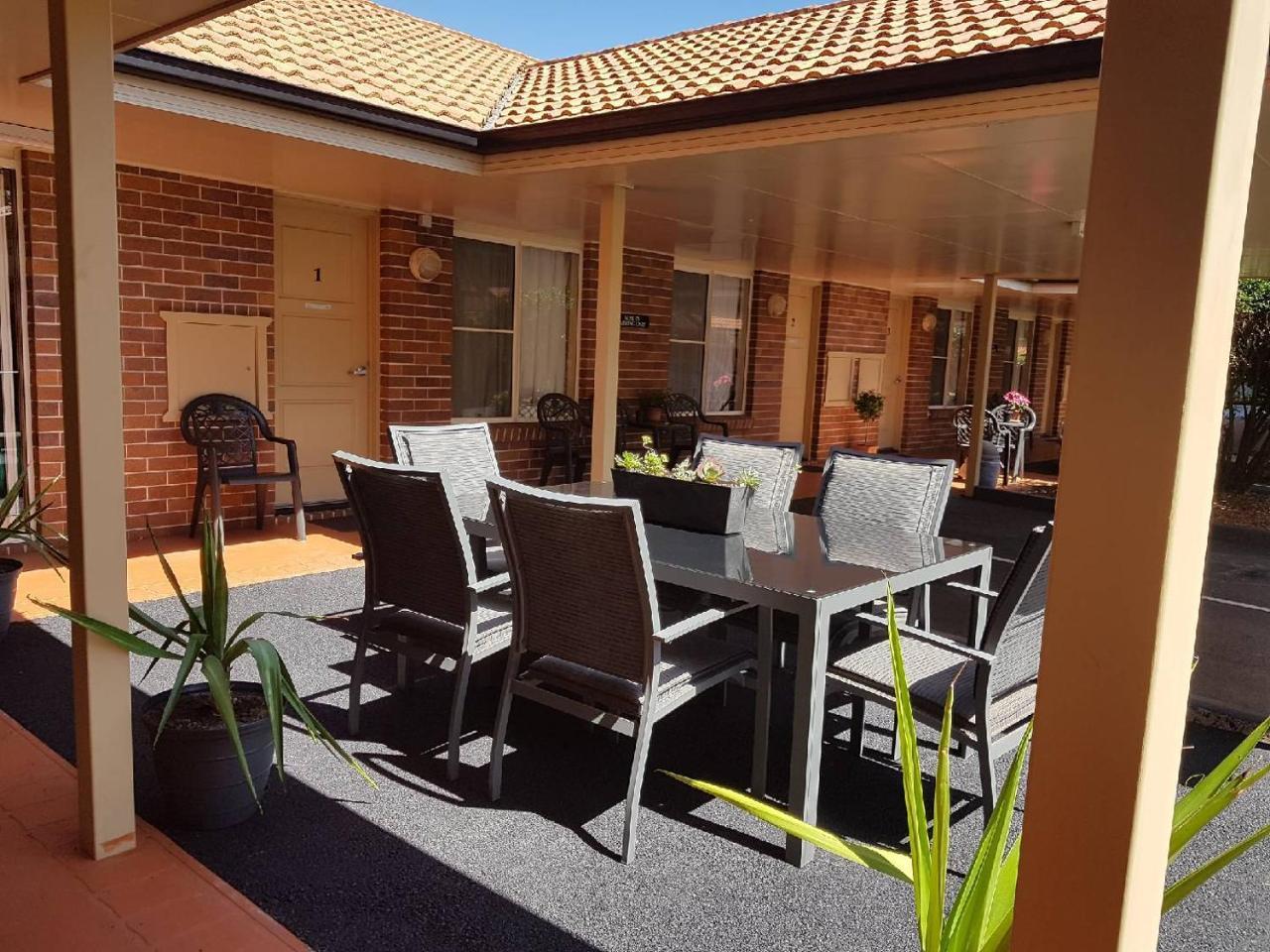 Cotswold Motor Inn Toowoomba Ngoại thất bức ảnh